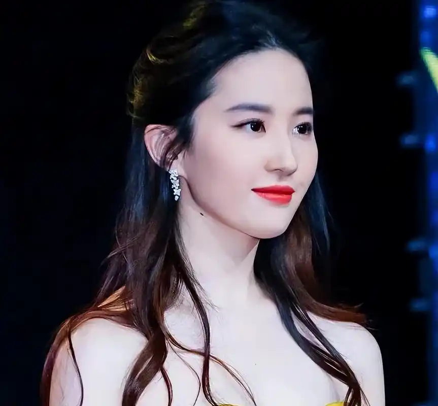 任嘉伦的一纸声明,说出了肖战,王一博,刘亦菲,鹿晗的血泪史