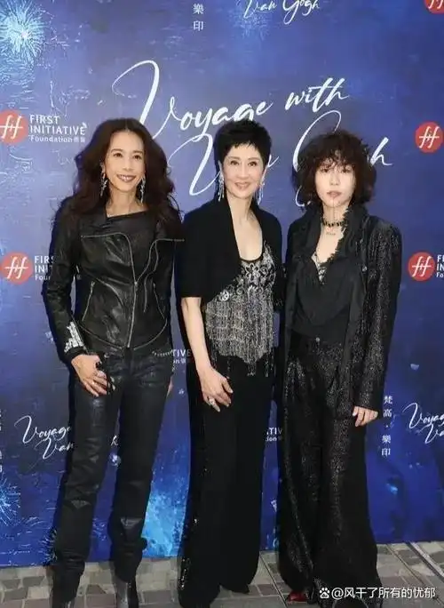 窦靖童现身参加活动大方谈和谢霆锋如何相处妈妈厨艺不如自己