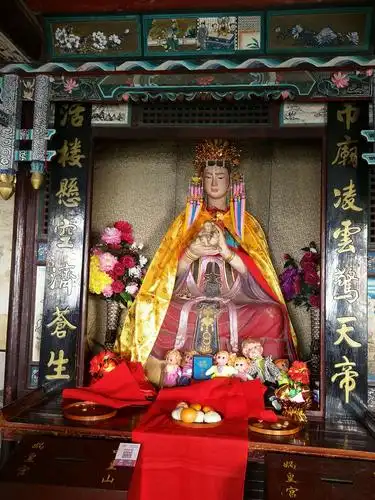 娲皇宫在邯郸涉县,说的是女娲补天,女娲造人的神话故事.