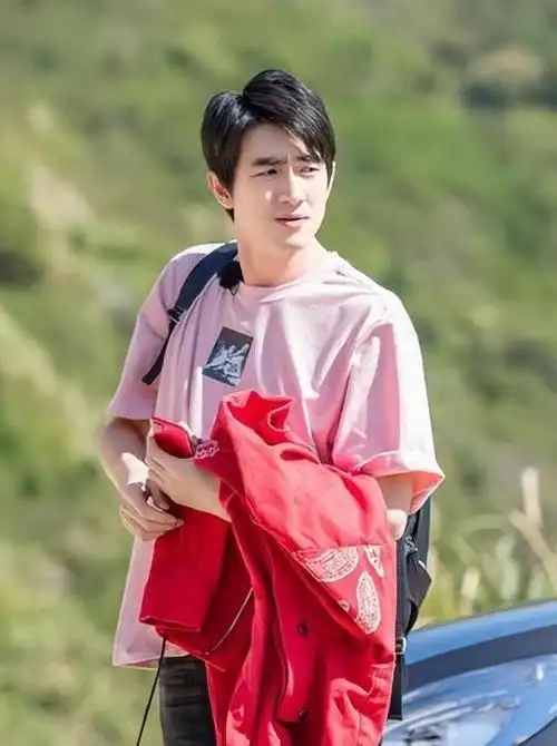 出道13年谈12个女朋友林更新九亿少女的梦实至名归