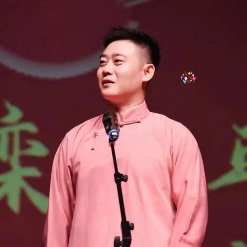 栾云平白月光"粉色大褂"登场[红色心形r]本来没抱希望,结果很惊喜