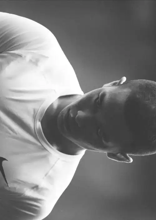 186cm的寸头爷们,可咸可甜攻气十足,一身肌肉霸气侧漏