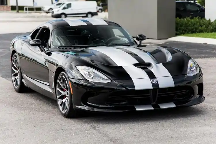 2014 dodge srt viper gts