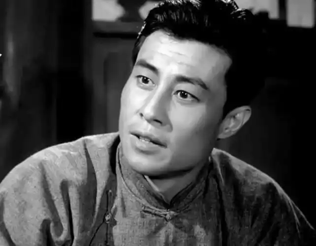 一代男神王心刚:与病妻相爱64载,91岁只做普通老头,儿女成富豪_腾讯