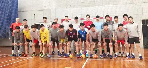 这里有一群高个子高颜值的帅哥们,创造奇迹的同时引起了广泛关注