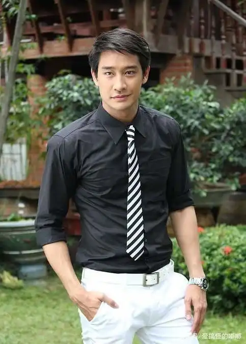 p>纳瓦·君拉纳拉(pong),泰国男演员,模特,中泰混血儿,1978年7月10日