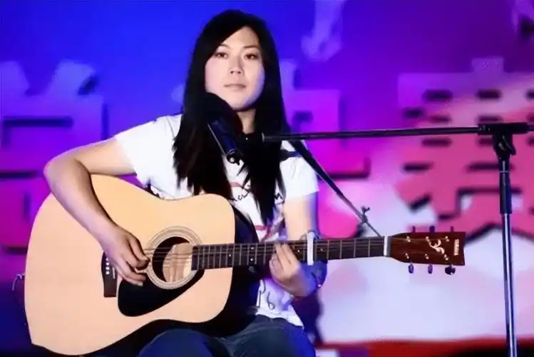 回顾西单女孩任月丽凭春晚走红誓做第二个董明珠她做到了吗