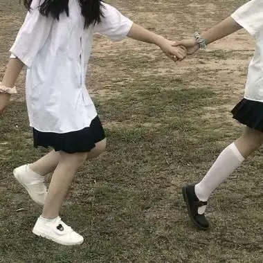 高清有点沙雕的真人仙气可爱闺蜜头像图片,女生头像图片