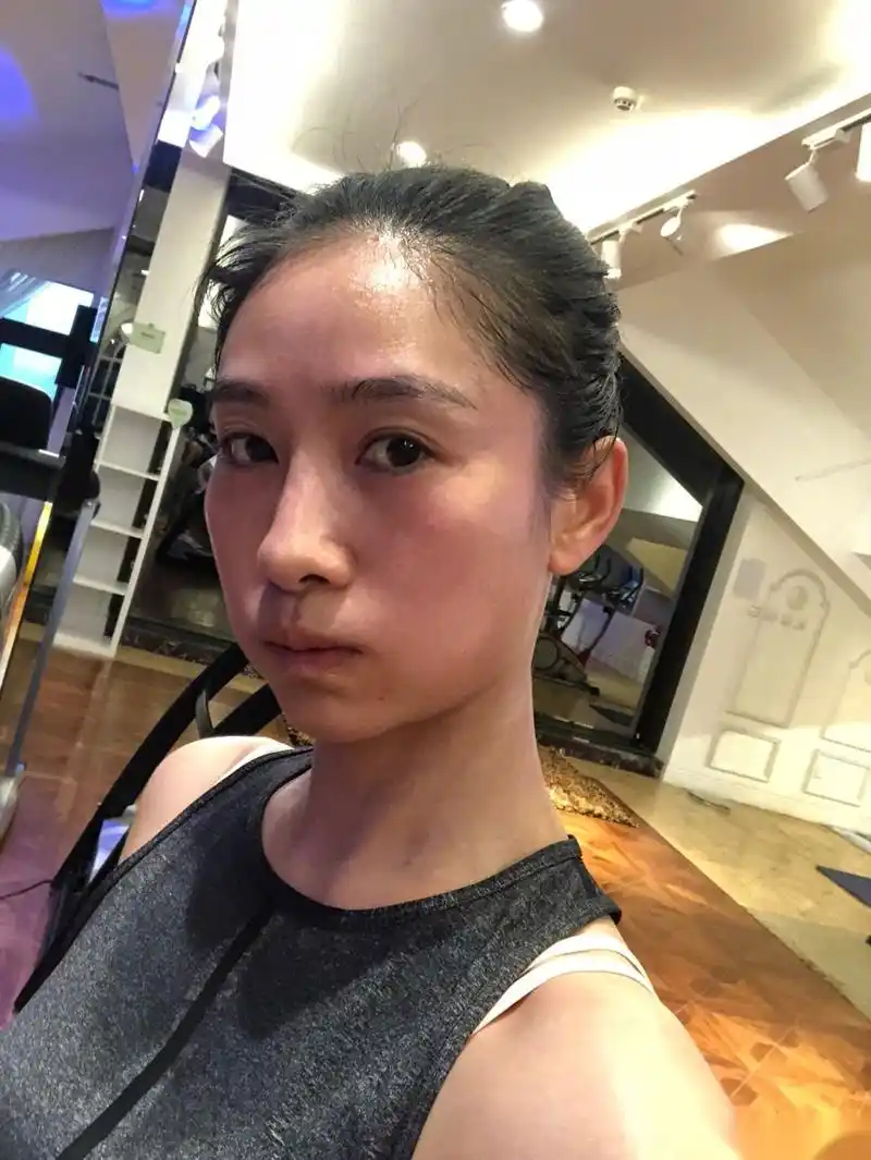 我每天都累得跟狗一样,居然还能胖六斤,据说有一