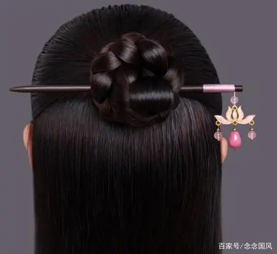 你与汉服丸子头的距离,只差这样一个发簪