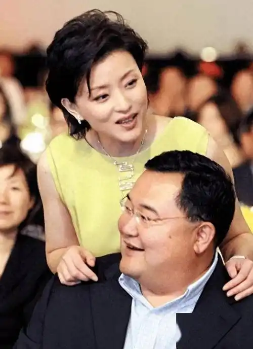 我与老公早已无爱,若再在一起,对彼此都是很不公正的_吴征_张一兵