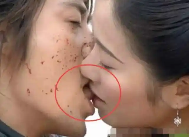 鹿晗等一众男星拍吻戏时伸舌头,是剧情需要还是情不自禁?