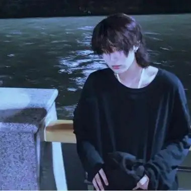 男生头像|男生qq伤感头像 2021孤独绝望心碎的男生 第198期