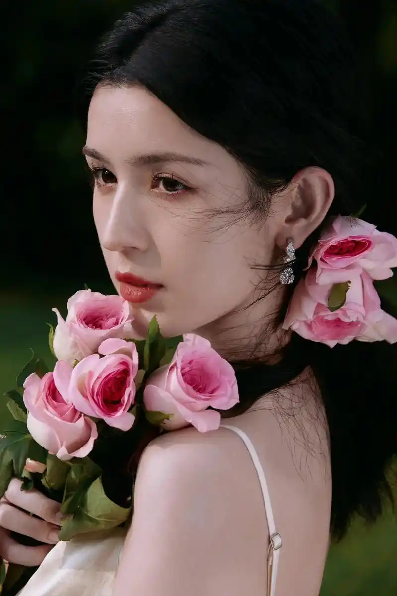 明星图片 #高清壁纸 #长腿美女  - 抖音