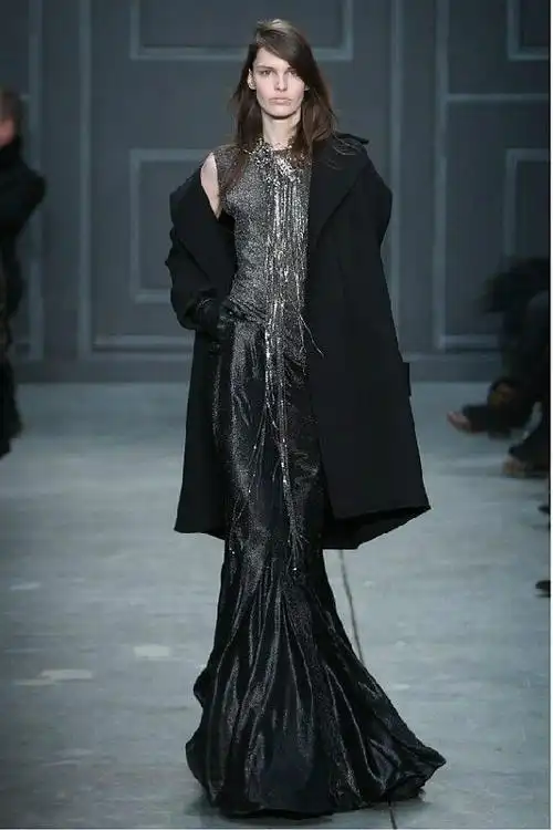 打破禁忌之美的vera wang黑色婚纱