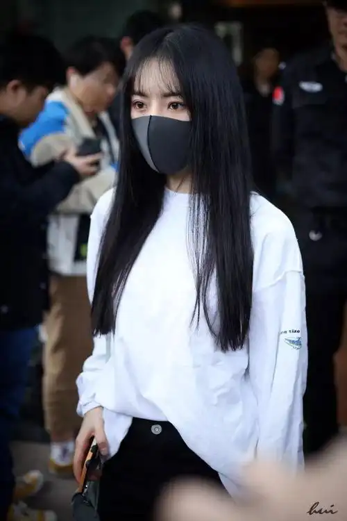 戴口罩出街,穿搭也可以很时尚!