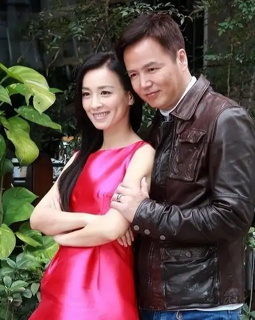 年纪相差不大看着却像两代人这6位女星把老公熬成爹