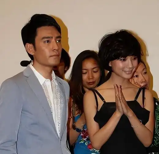 在分手之后,李光洁并未被感情所羁绊,原因在于双方始终未曾公开承认