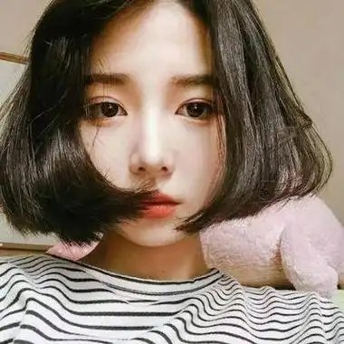 短发女生可爱头像女生短发qq头像