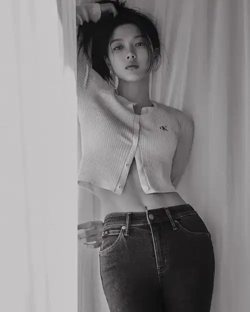 金裕贞x ck|画报 身材真的太好了