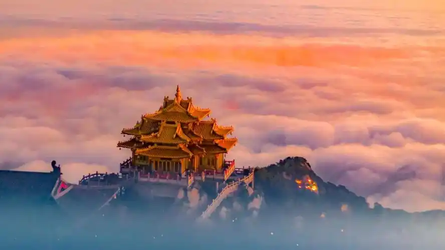 人间仙境今犹在流连忘返千百回