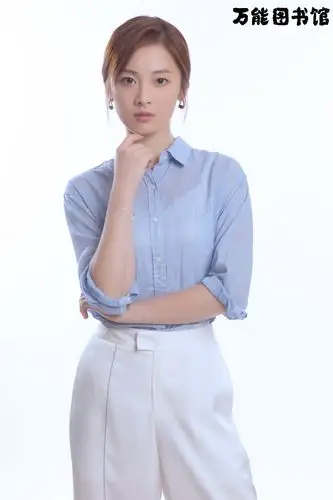 每天都在苦恼上班穿什么?戳→ @邵芸的 @万能图书馆