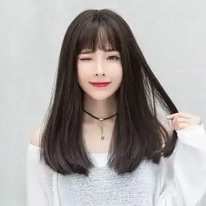 女生中发内扣发型