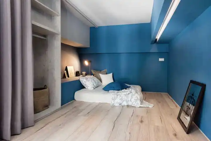 五,复刻 / 蔡佳颐 依然是独居女生 这次是复式结构 卧室在房间的隔层