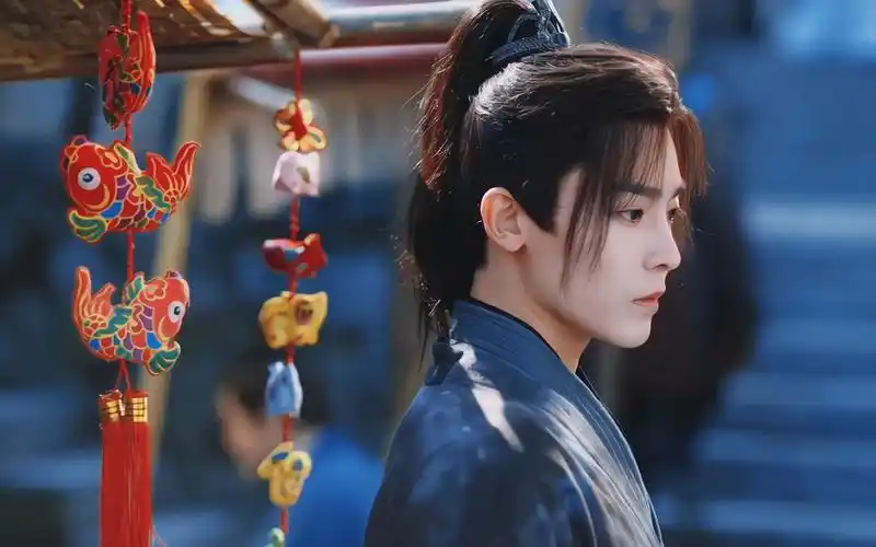 【侯明昊】这大概就是少年感吧