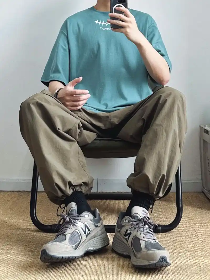 春夏男生宽松风通勤穿搭|日常ootd.#男生穿搭 #ootd - 抖音