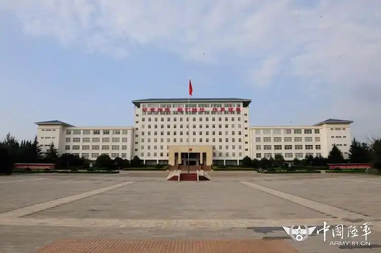 军校最美秋景巡礼第5站陆军边海防学院