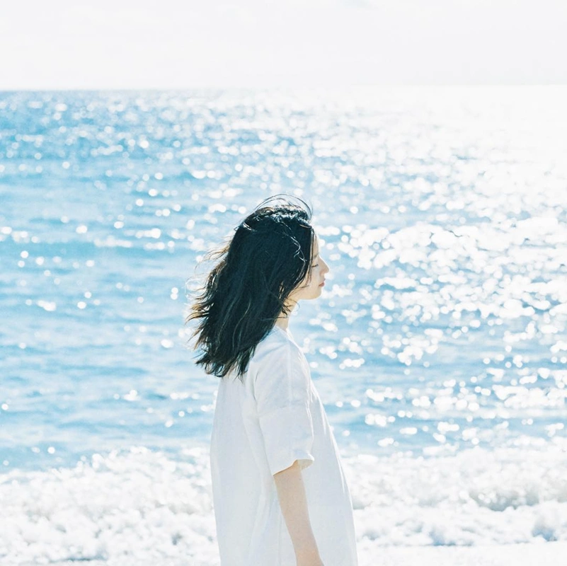 侧脸怎么拍才好看?试试这8招,保你拍出绝美侧颜