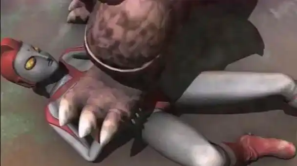 超级女英雄奥特曼尤利安vs怪兽 被揍得惨不忍睹!