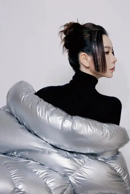 戚薇时尚图鉴##戚薇雅鹿全球代言人