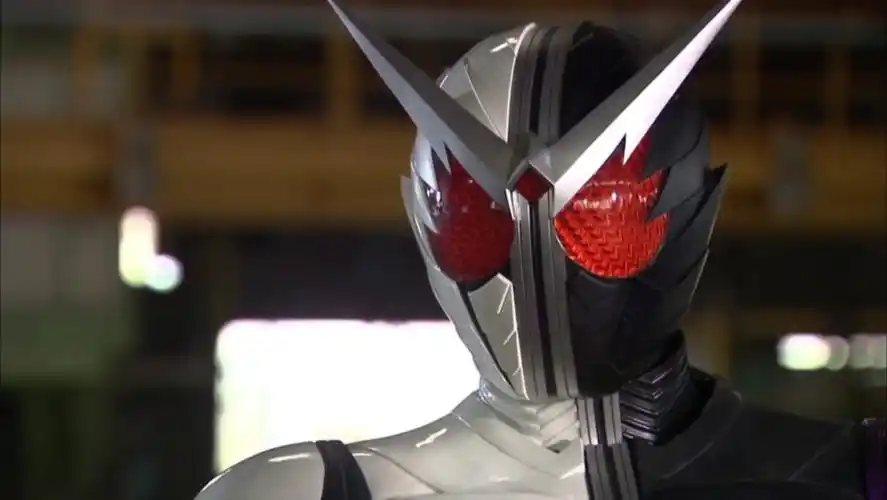 假面骑士w 【獠牙王牌】初登场首战-动漫视频-搜狐视频