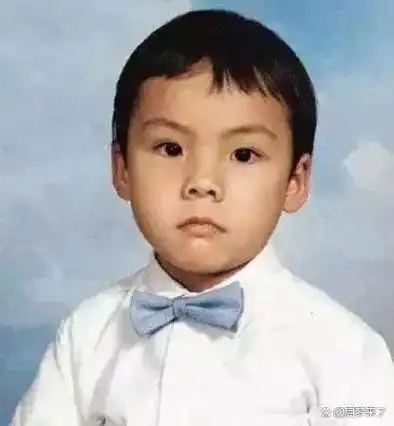 45,阿sa:同阿娇小时候好像,特别是眼睛!