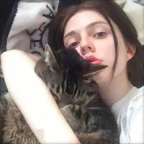 头像| ins风格欧美头像_男女_来自_网络