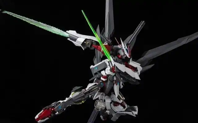 戴披风的异端高达hgbd无名异端高达