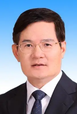 徐少华同志简历