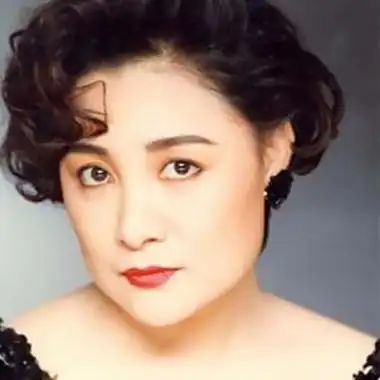 一二三 (原版伴奏)_陈盈洁_高音质在线试听_一二三 (原版伴奏)歌词