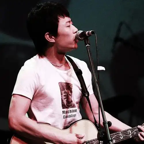 赵雷的相册演出照片