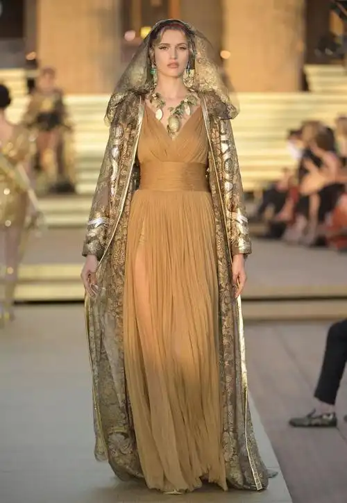 2021春夏连衣裙色彩赏析和流行款式趋势,值得参考!