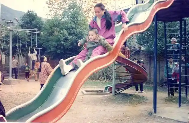 看了这些照片清汤面觉得虽然那些可爱的动物们没了,但南际公园却越变