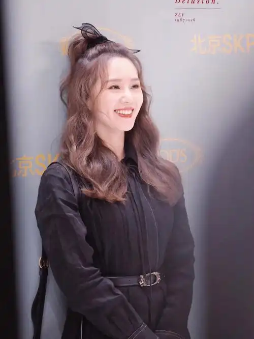 眼睛里有星星,被笑容治愈的时刻 #刘诗诗