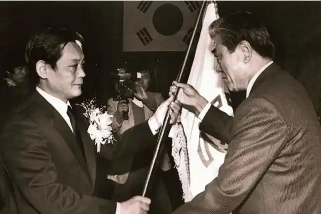 李秉喆在质疑李昌熙受到李孟熙指使下发出这封信件,并将李健熙定为