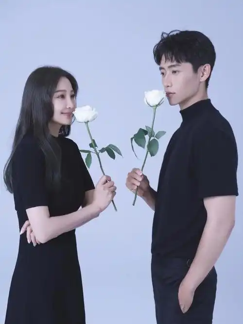 "影帝"魏晨:为啥出道至今没绯闻,看他老婆就明白了