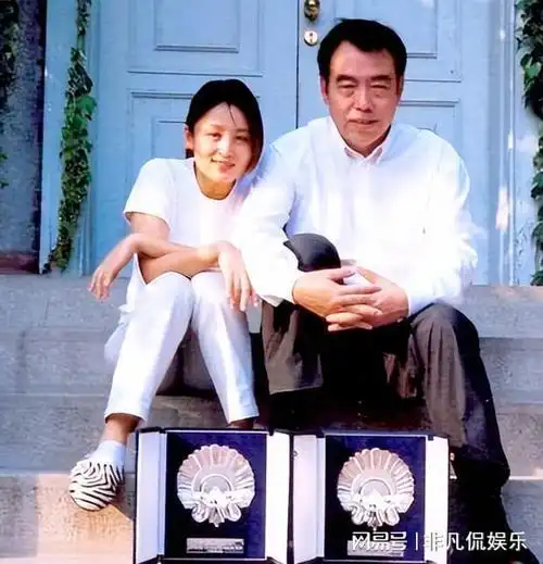 王文澜倪萍儿子的生父儿子患病后与倪萍离婚离婚后终身未娶