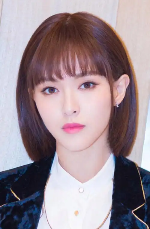 娱乐圈内有哪些女明星可以驾驭厚重的齐刘海发型?