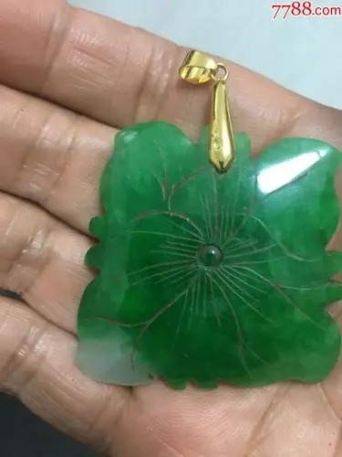 清代老干青翡翠挂饰牌,包邮.