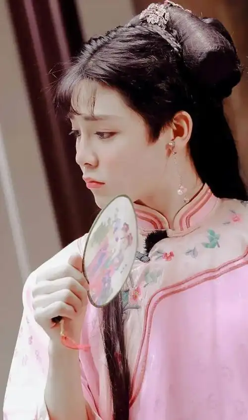 明星男扮女装哪家强有人是来搞笑的有人美到雌雄莫辨